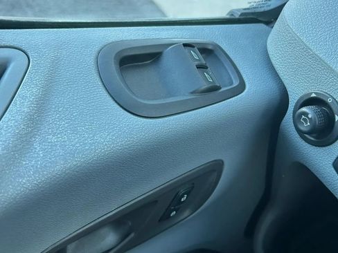 Used 2015 Ford Transit 150 XLT RWD image 13