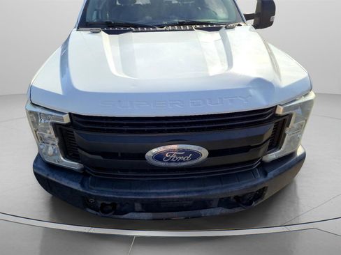 Used 2017 Ford F250 XL w/ Power Equipment Group image 13