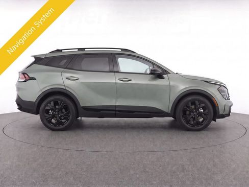 Used 2025 Kia Sportage X-Line w/ Premium Package AWD/4WD image 9