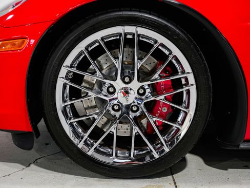 Used 2013 Chevrolet Corvette 427 w/ 1SC Preferred Equipment Group image 42