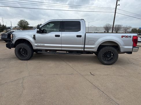 Used 2022 Ford F250 XLT w/ XLT Value Package image 4