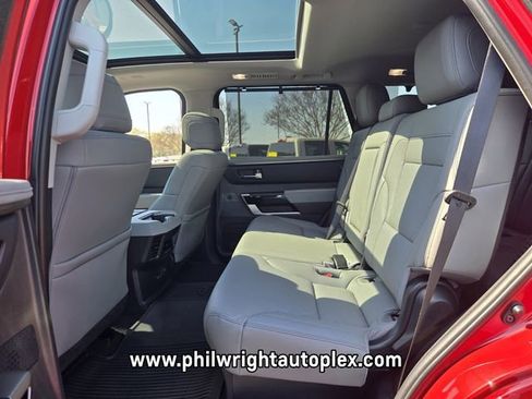 Used 2023 Toyota Sequoia Limited image 11