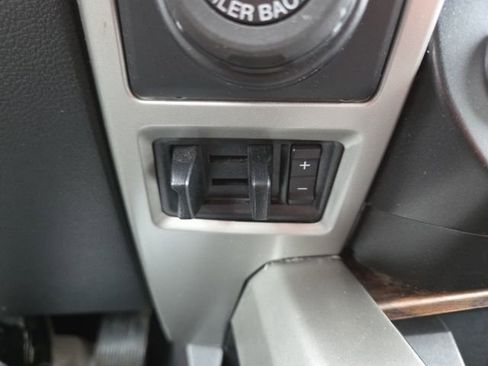 Used 2019 Ford F150 Lariat w/ Equipment Group 502A Luxury image 8