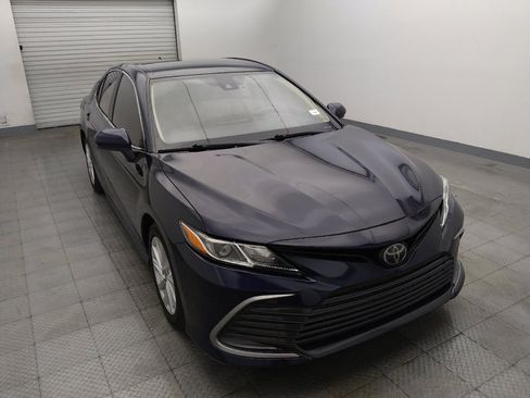 Used 2022 Toyota Camry LE FWD image 14