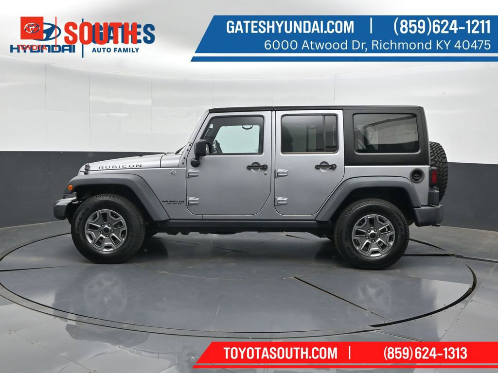 Used 2015 Jeep Wrangler Unlimited Rubicon w/ Max Tow Package AWD/4WD image 7