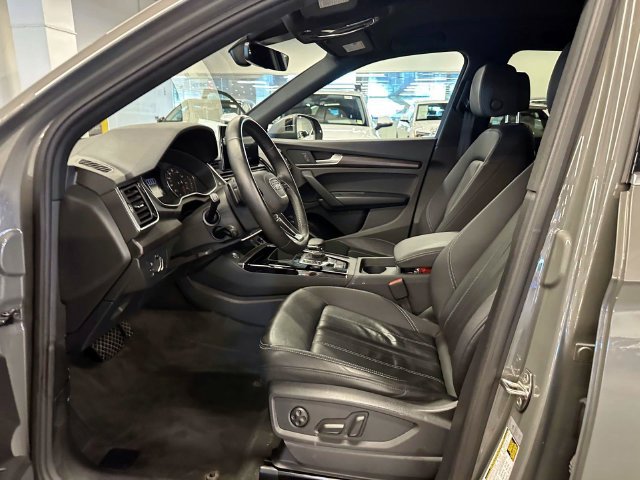 Certified 2023 Audi Q5 2.0T Premium w/ Convenience Package AWD/4WD image 12