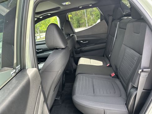 Used 2023 Hyundai Santa Cruz SEL Premium image 31