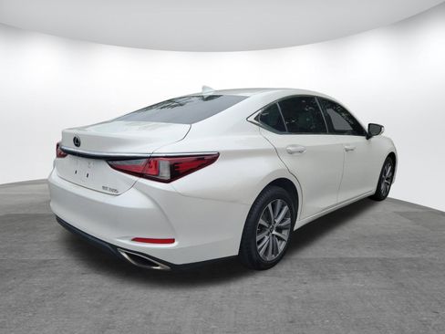 Used 2019 Lexus ES 350 w/ Accessory Package 2 FWD image 21