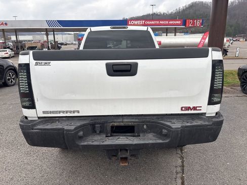Used 2014 GMC Sierra 2500 W/T image 4