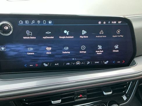 Used 2025 Chevrolet Suburban RST w/ RST Capability Package image 16