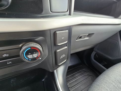 Used 2022 Ford F150 XL w/ Trailer Tow Package image 14