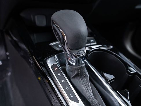 New 2025 Chevrolet Trax LT w/ Driver Confidence Package image 23