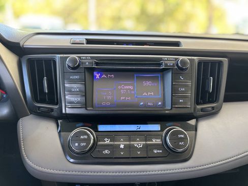 Used 2013 Toyota RAV4 XLE AWD/4WD image 18