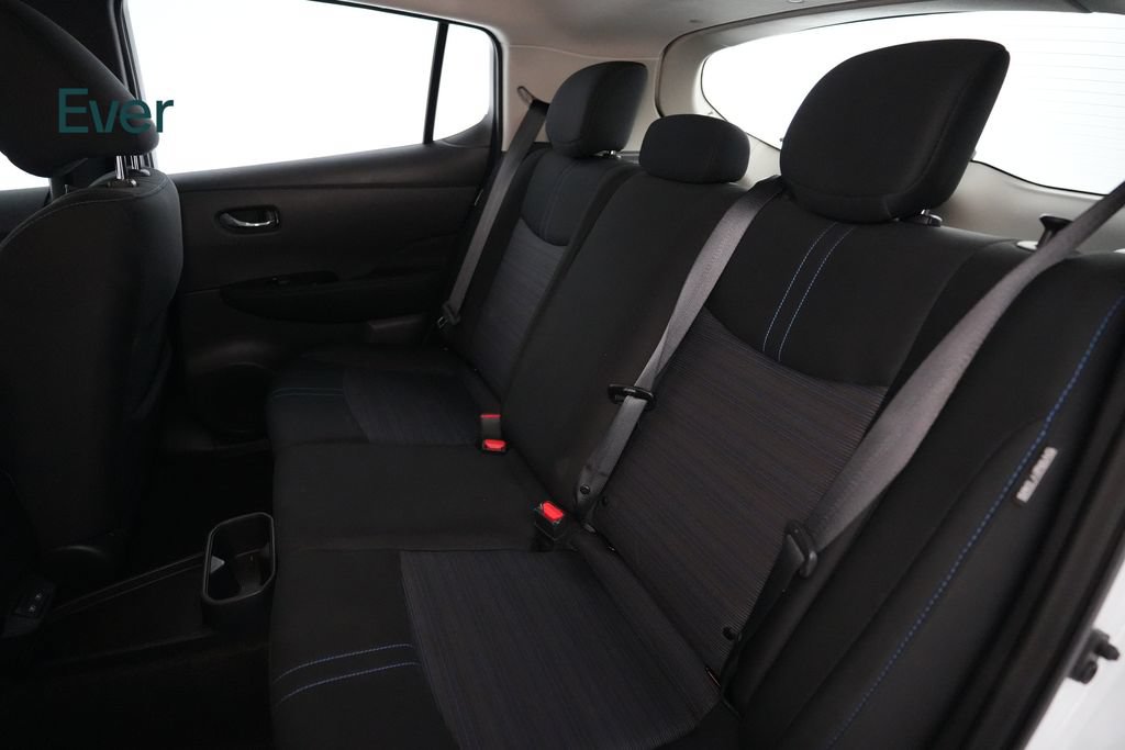 Used 2025 Nissan Leaf SV Plus FWD image 24