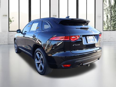 Used 2020 Jaguar F-PACE R-Sport image 3