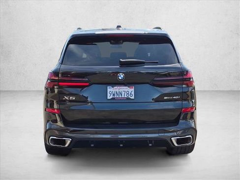 Used 2026 BMW X5 sDrive40i w/ M Sport Package RWD image 7