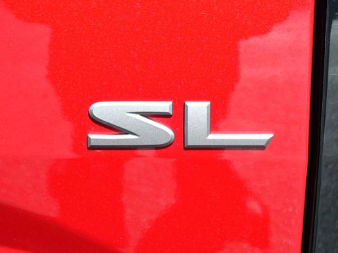 Used 2024 Nissan Frontier SL w/ Technology Package image 35