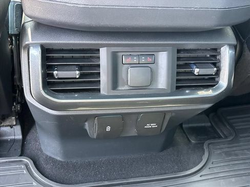 Used 2023 Ford F150 Lariat w/ Equipment Group 502A High AWD/4WD image 22