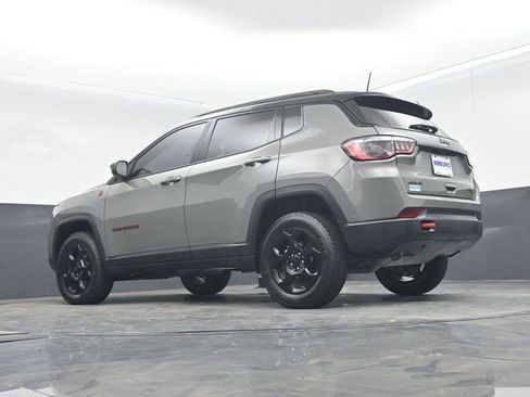 Used 2023 Jeep Compass Trailhawk AWD/4WD image 48
