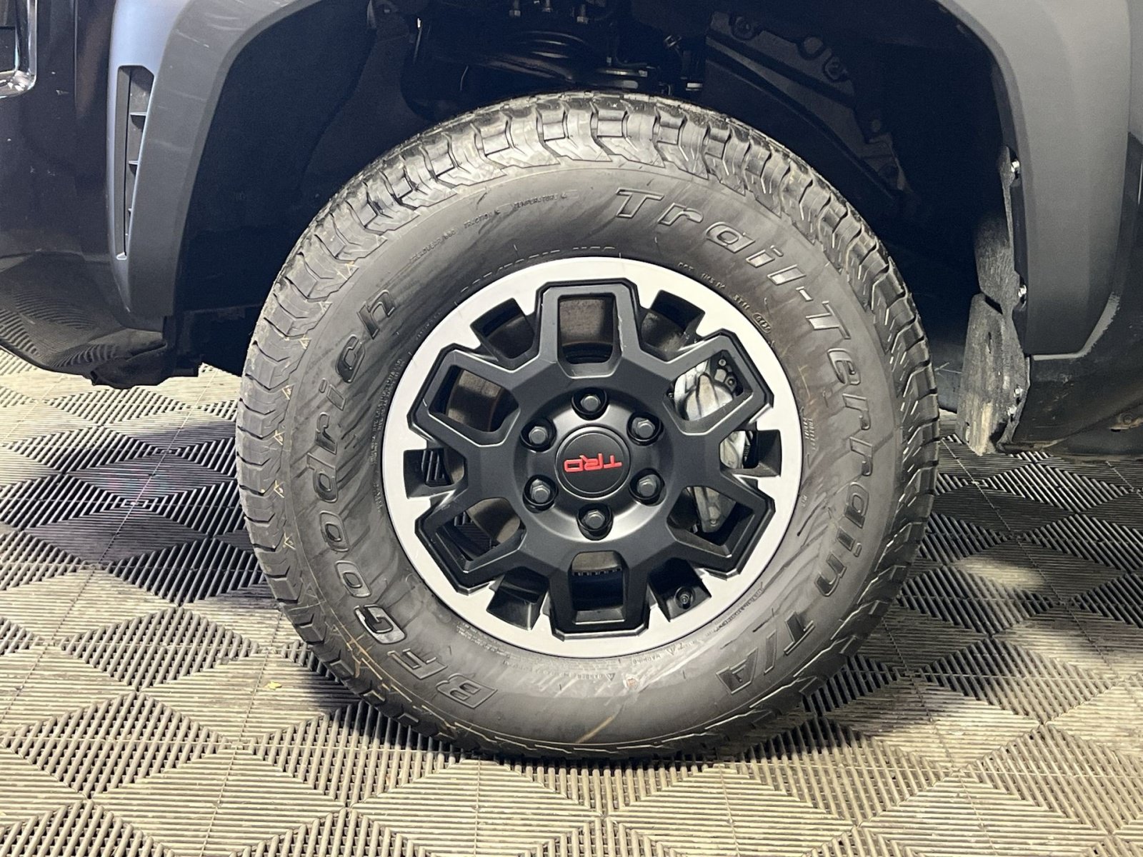 Used 2026 Toyota Tacoma TRD Off-Road AWD/4WD image 12