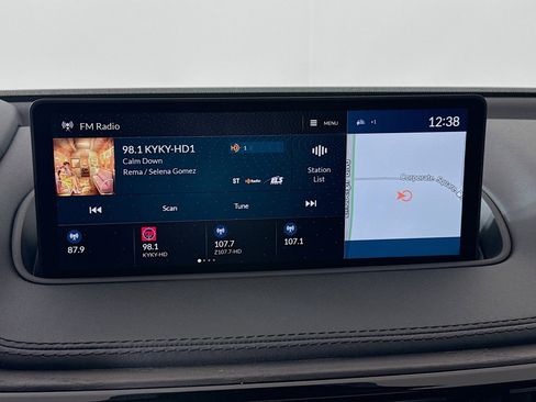 Used 2023 Acura MDX SH-AWD w/ Advance Package image 15