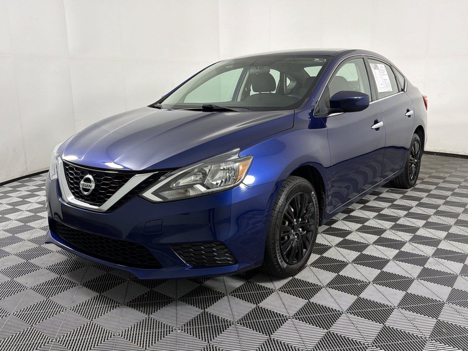 Used 2017 Nissan Sentra S FWD image 3