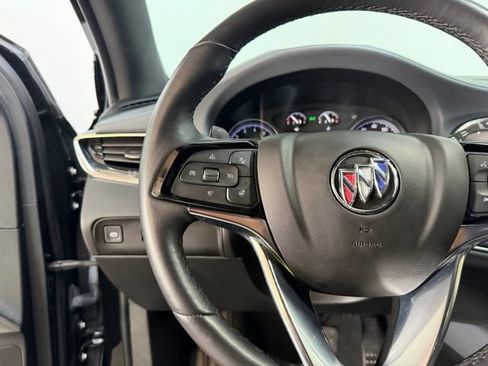 Used 2023 Buick Enclave Essence AWD/4WD image 16