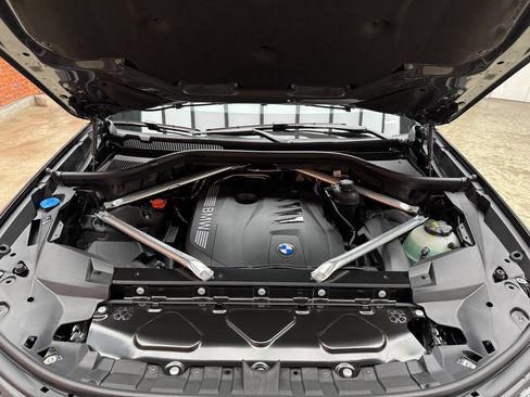 New 2027 BMW X7 xDrive40i w/ Executive Package AWD/4WD image 27