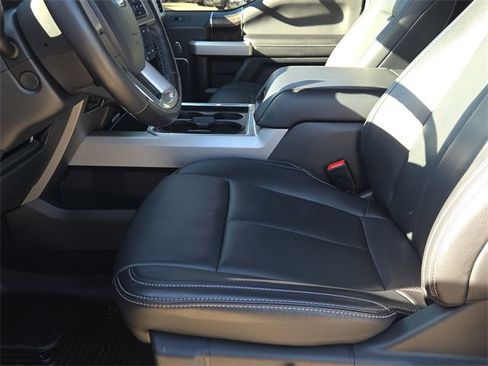 Used 2022 Ford F350 Lariat w/ Lariat Ultimate Package image 18