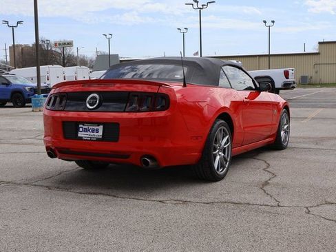 Used 2013 Ford Mustang GT image 16