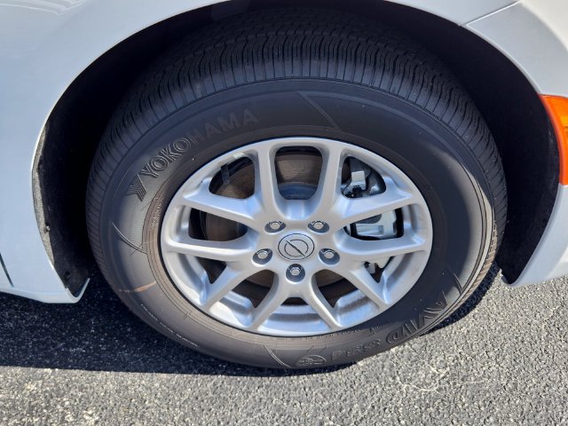 New 2025 Chrysler Pacifica Select FWD image 16