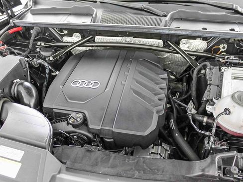 Used 2022 Audi Q5 2.0T Premium Plus w/ Premium Plus Package image 27