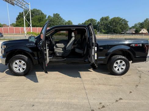 Used 2017 Ford F150 XL w/ Equipment Group 101A Mid AWD/4WD image 20