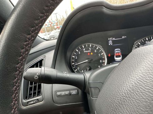 Used 2024 INFINITI Q50 Red Sport 400 image 27