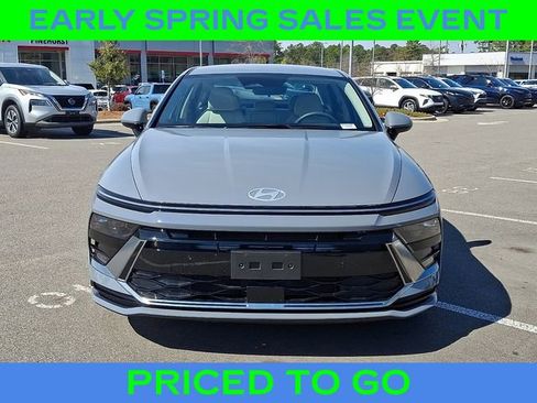 Certified 2025 Hyundai Sonata SEL image 3