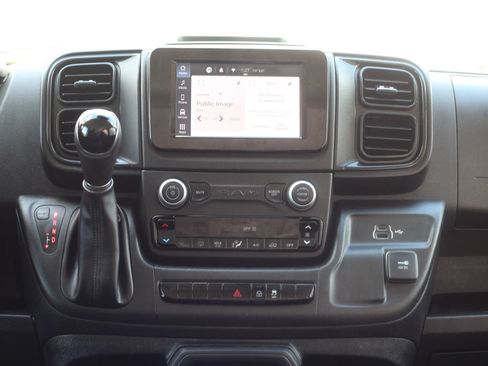 Used 2023 RAM ProMaster 2500 FWD image 17