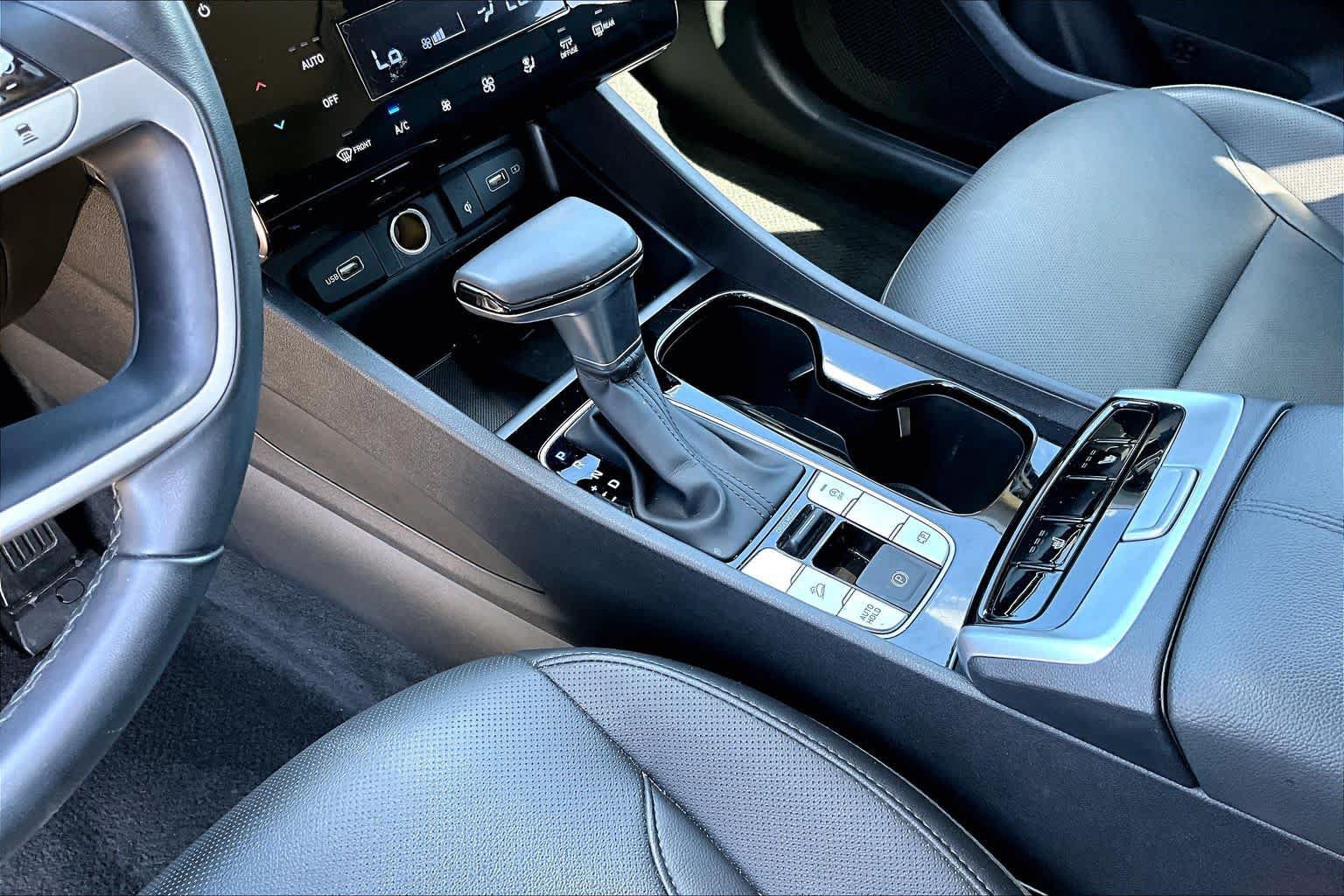 Used 2024 Hyundai Tucson SEL w/ Convenience Package FWD image 17