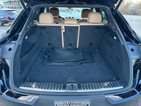 Used 2021 Porsche Cayenne Coupe image 18