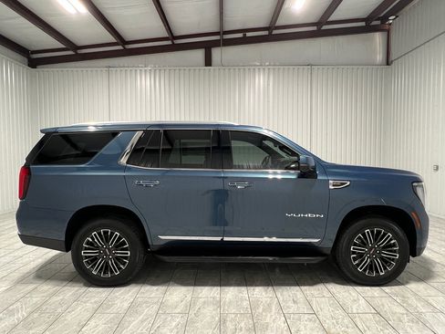 New 2025 GMC Yukon Elevation w/ LPO, Floor Liner Package image 6