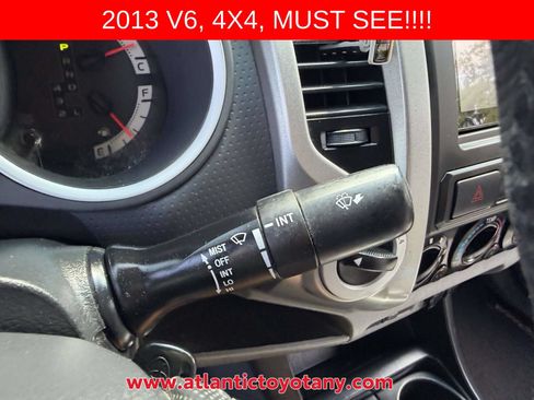 Used 2013 Toyota Tacoma 4x4 Double Cab w/ SR5 Pkg image 29