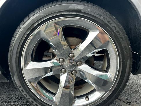 Used 2014 Dodge Challenger R/T image 11