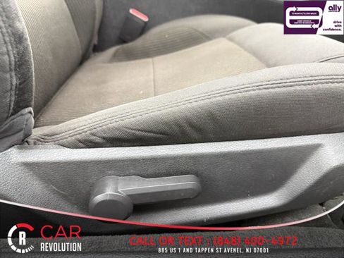Used 2013 Ford Mustang Convertible image 41