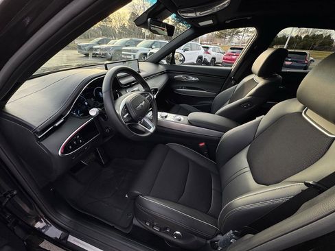 Used 2024 Genesis GV70 2.5T Sport Prestige w/ Sport Prestige Package image 12