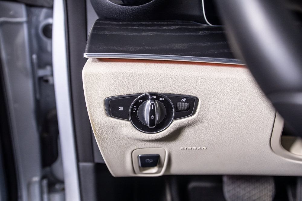 Used 2021 Mercedes-Benz E 450 4MATIC Sedan image 37