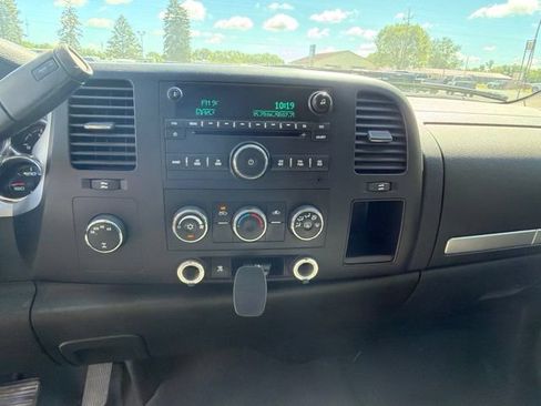 Used 2008 Chevrolet Silverado 1500 LT w/ Power Pack Plus AWD/4WD image 12