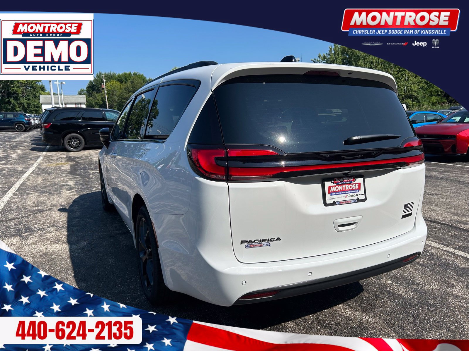 New 2027 Chrysler Pacifica Select FWD image 3