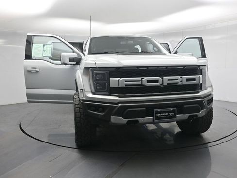Used 2023 Ford F150 Raptor image 35