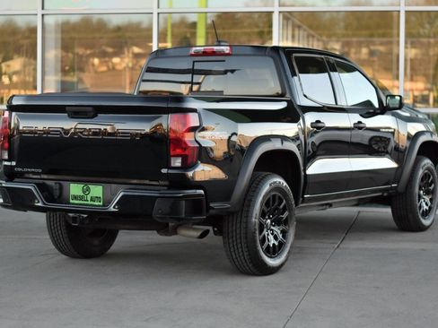 Used 2024 Chevrolet Colorado Trail Boss w/ Advanced Trailering Package image 8