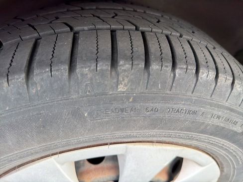 Used 2009 Toyota Corolla LE image 11