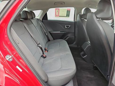 Used 2025 Kia K4 FWD image 20